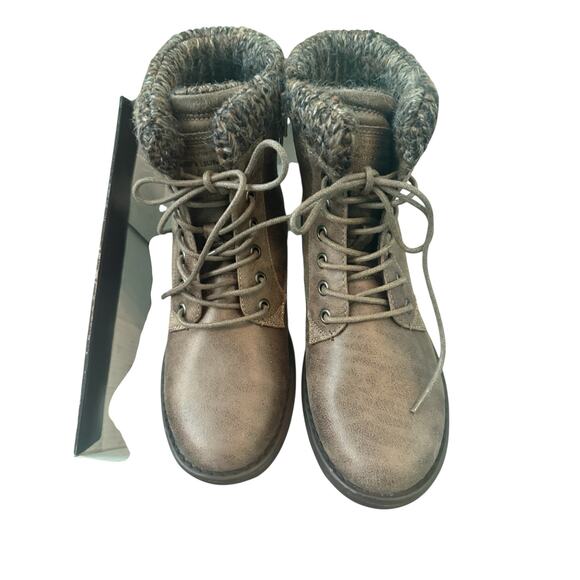 NWT & Box Kara Taupe Taipei B52 Bu Bulldog Boots Brown w/Wool at Ankle. 8.5 - Picture 7 of 7